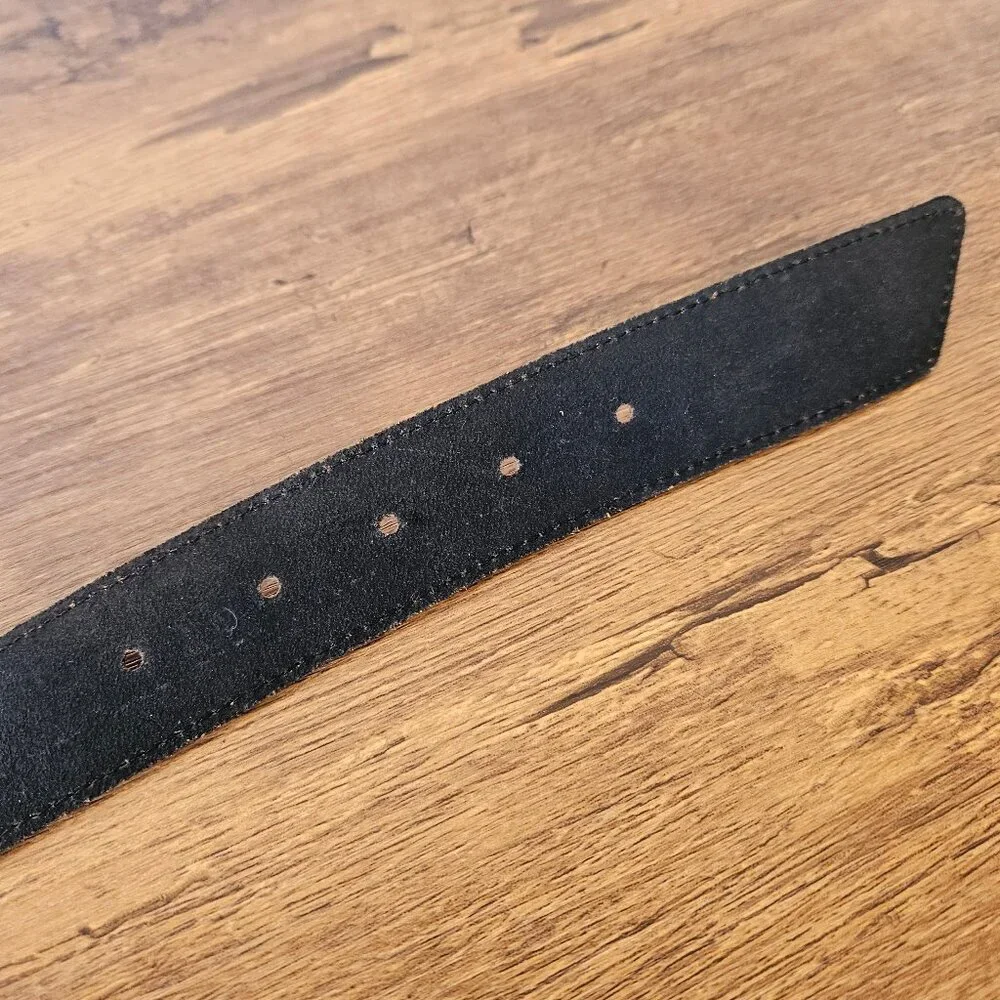 Vintage 80s 90s Black Genuine Leather Horseshoe Womens Belt Size 26/28/S USA
